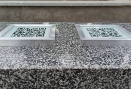 QR კოდი საფლავის ქვისთვის